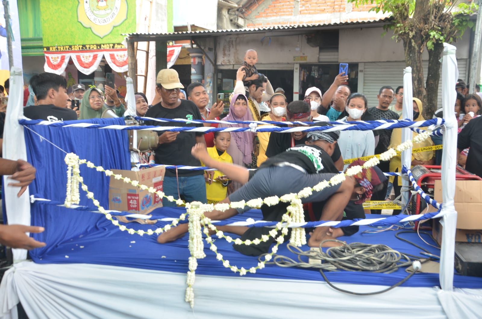 Tradisi Okol Menganti Gresik Awalnya Minta Hujan Kini Jadi Tradisi