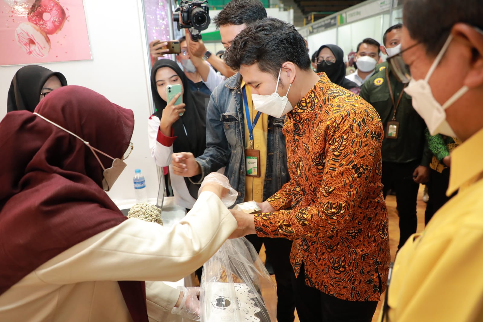 Buka Pameran MHE 2022, Wagub Emil Dukung Petrokimia Gresik Tingkatkan Kemitraan Dengan UMKM