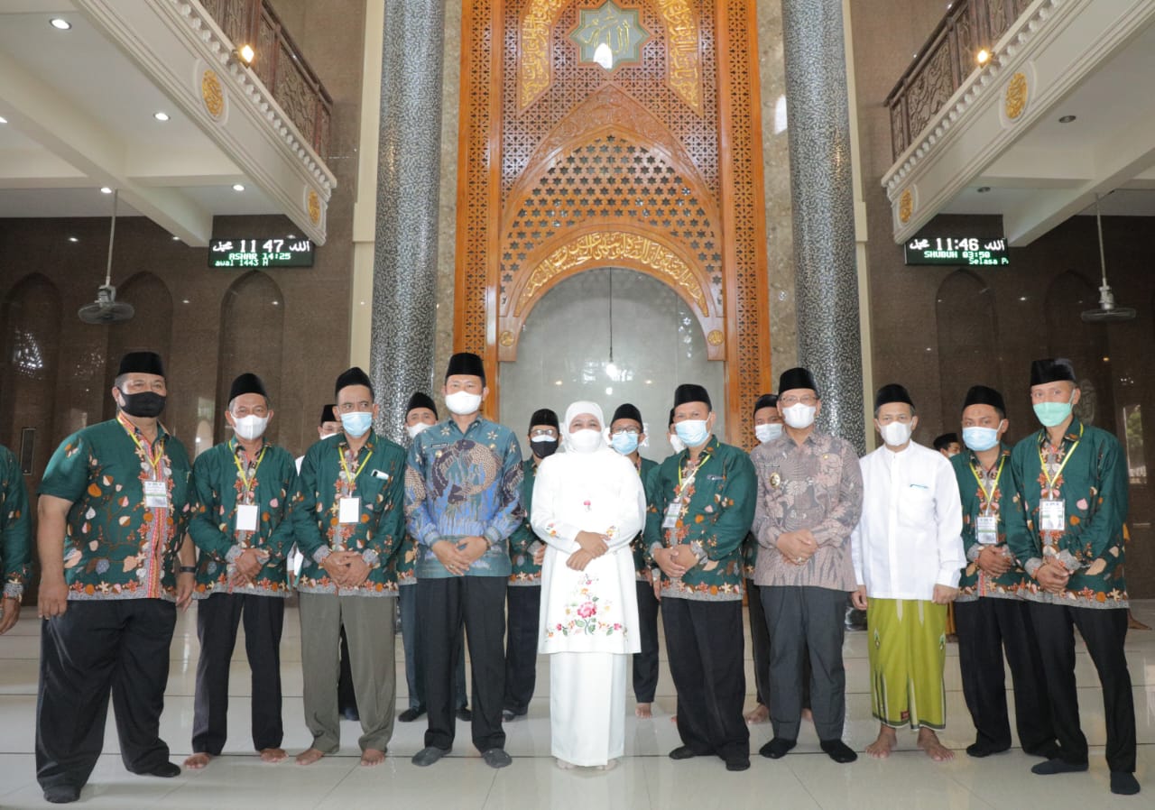 Lima Masjid Jatim Sabet Juara dengan Predikat Masjid Terbaik dalam DMI Award 2022