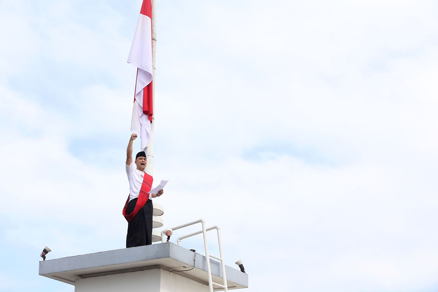 Berkibarlah Benderaku, Teatrikal Perobekan Bendera Yamato Disambut Haru ...