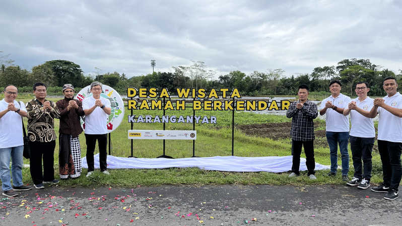 Adira Finance Ajak Komunitas Motor Touring Desa Wisata di Magelang