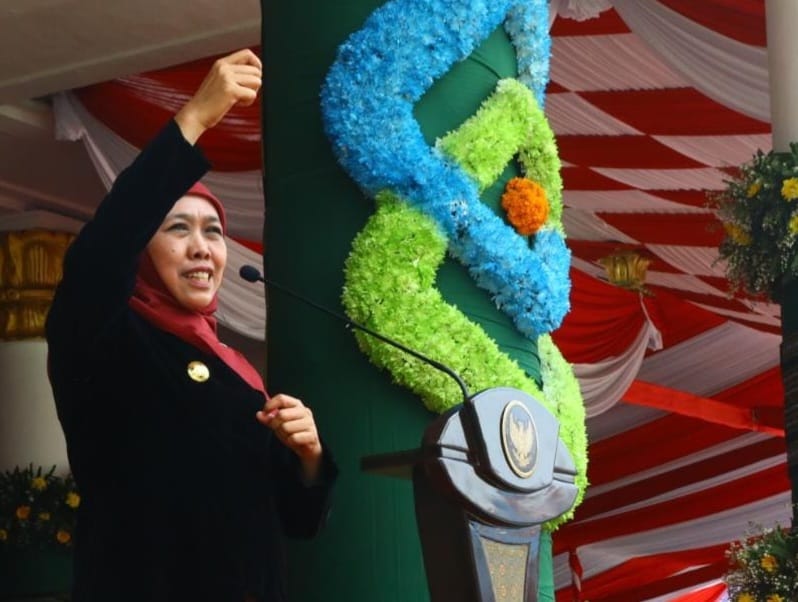 Gubernur Khofifah Ajak Santri Berdaya dan Siaga Menjaga Martabat Kemanusiaan