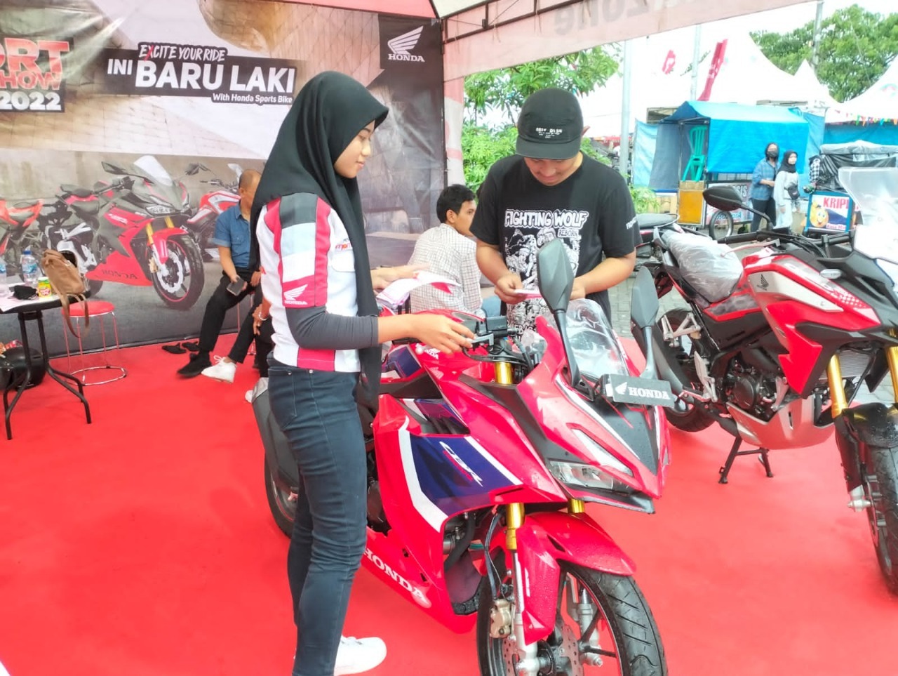 Ribuan  Pengunjung Hadiri Pameran Honda Sport Motoshow, Tampilkan Beragam Motor Sport di Blitar