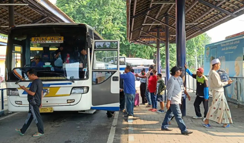 Terminal Purabaya Prediksi Puncak Arus Balik 14-15 April