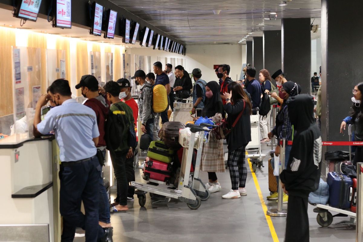 Penumpang Pesawat Selama Libur Idul Adha Naik 9 Persen