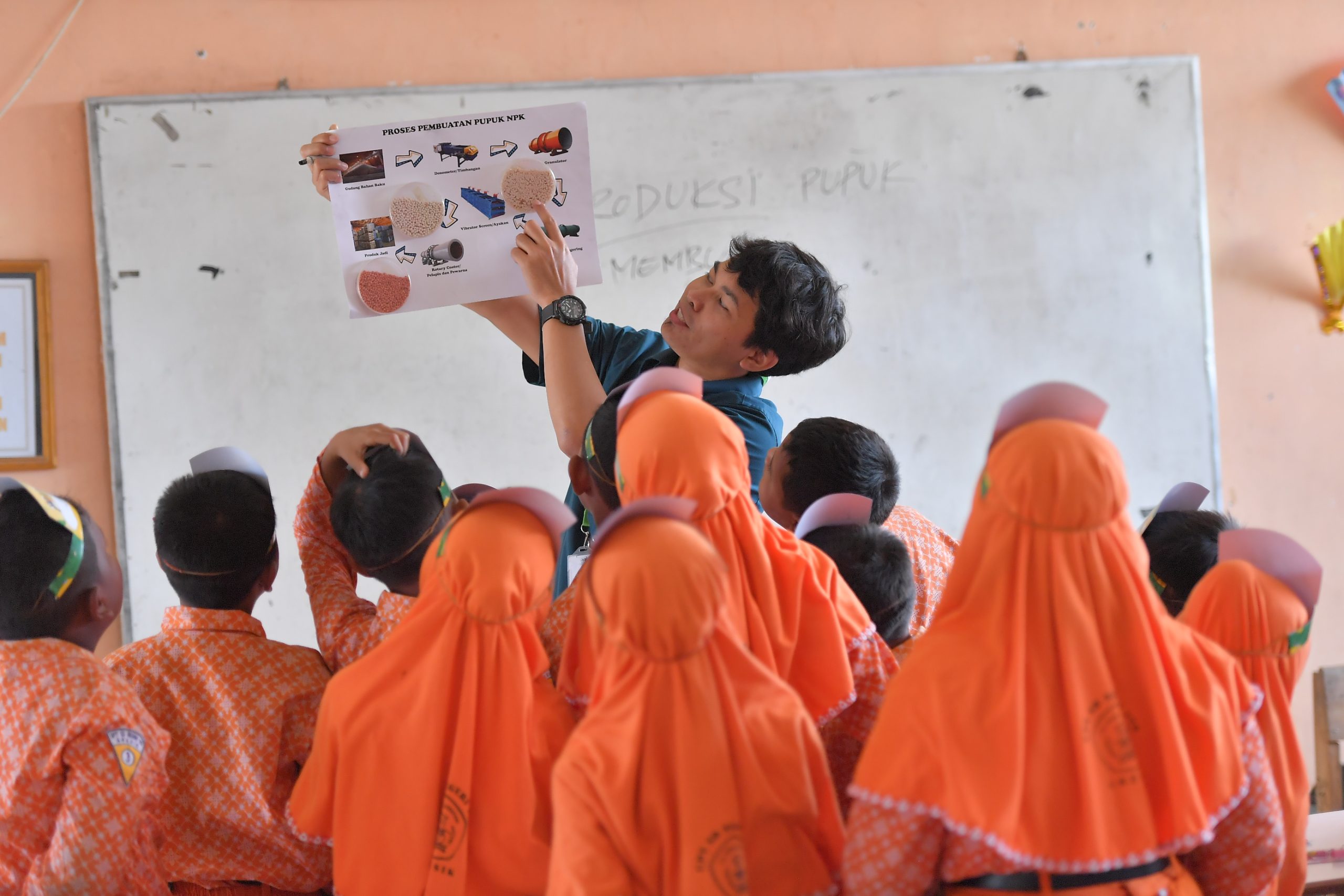 Di momen Hari anak Nasional, Petrokimia Gresik Berbagi Mimpi & Inspirasi