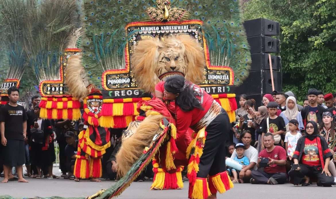 Pemkab Ponorogo Ikut Rayakan Budaya Indonesia Lewat Pementasan Reog