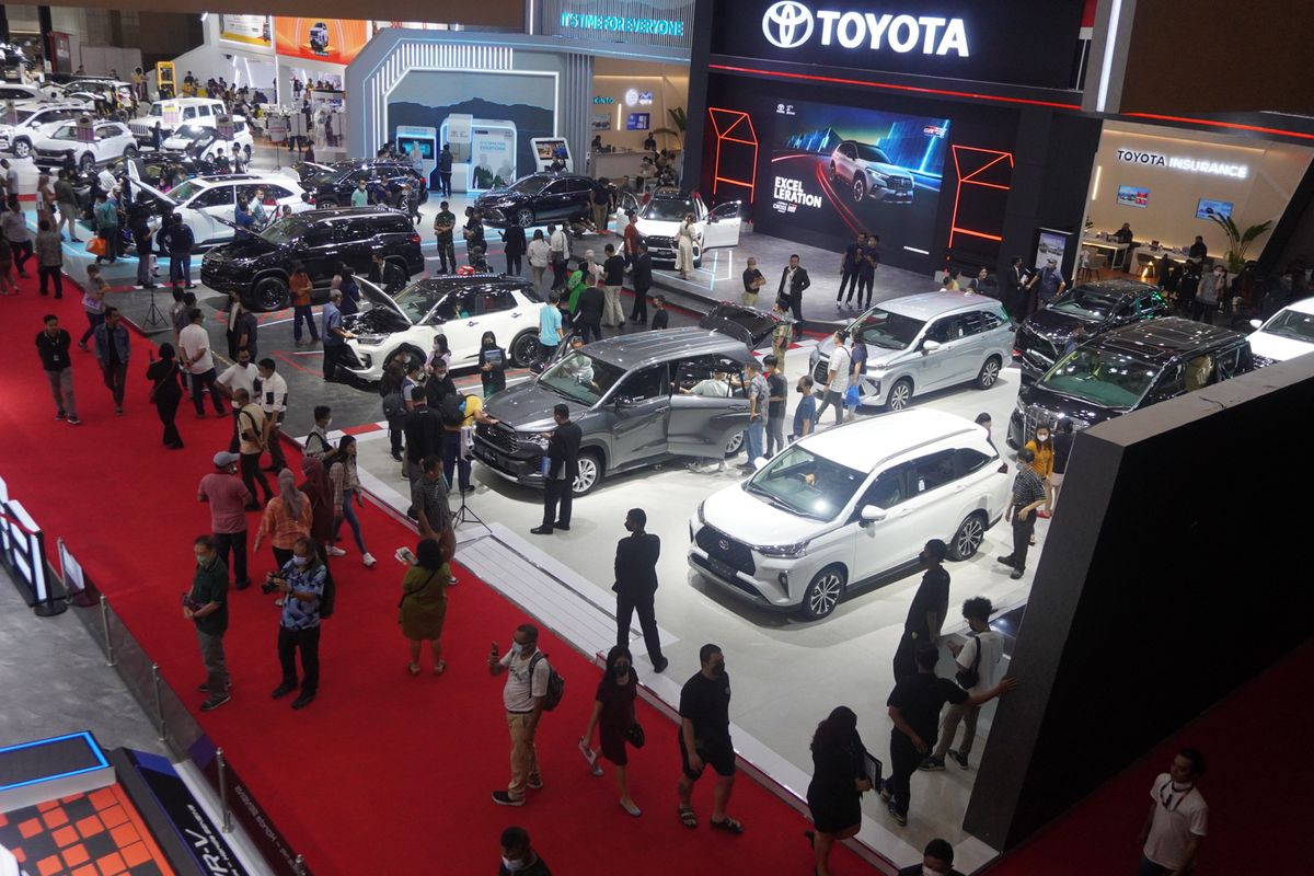 Industri Otomotif Indonesia 2024: Penurunan Penjualan dan Revisi Target GAIKINDO