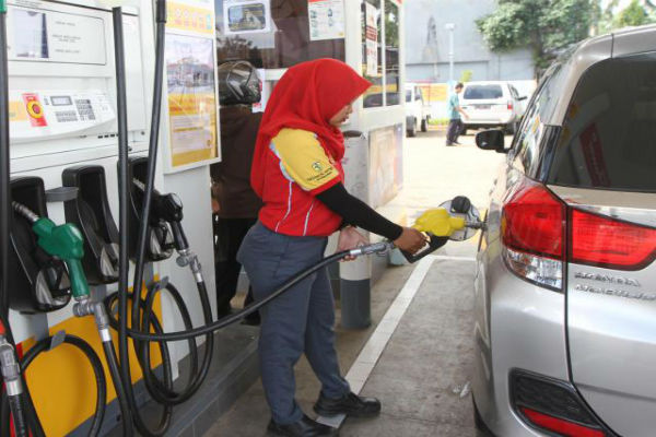 Kado Tahun Baru, Pertamina Shell BP AKR Naikkan Harga BBM